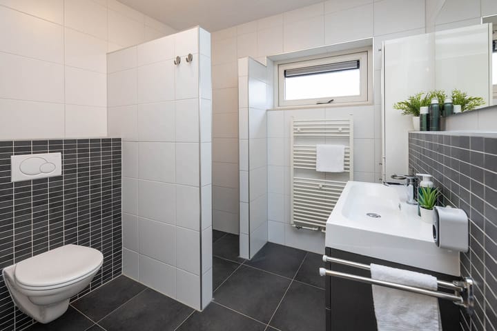 Foto 3 van Dovenetel 24