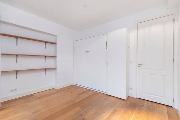 Photo 4 of Javastraat 99-F