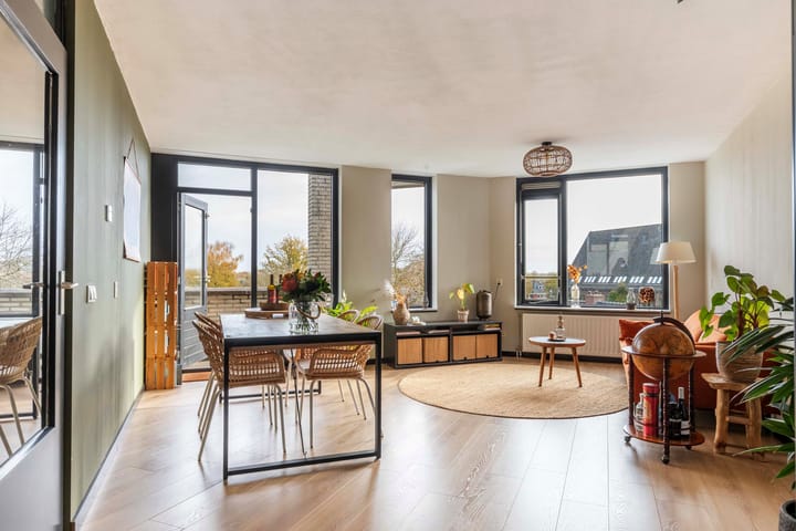 Foto 2 van Wagenstraat 79