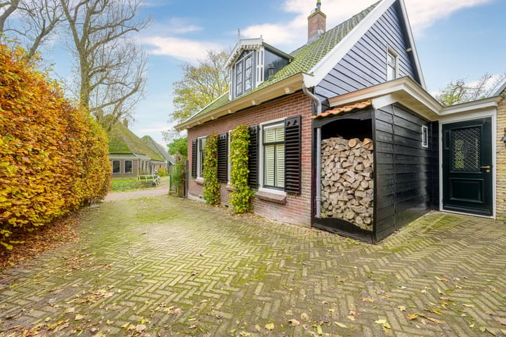 Foto 46 van Dorpsweg 62