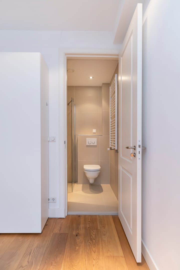 Photo 8 of Javastraat 99-F