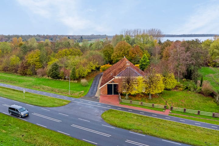 Photo 11 of Veenweg 10