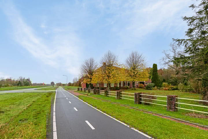 Photo 12 of Veenweg 10