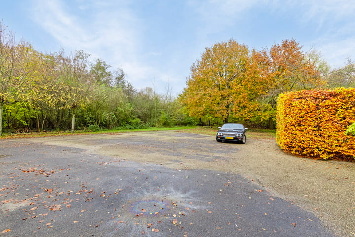 Photo 23 of Veenweg 10