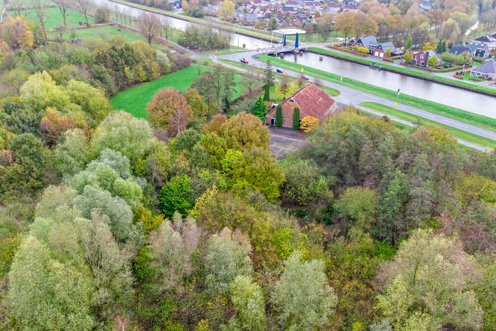 Photo 32 of Veenweg 10