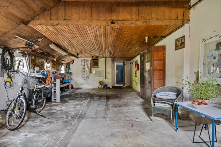 Photo 50 of Veenweg 10