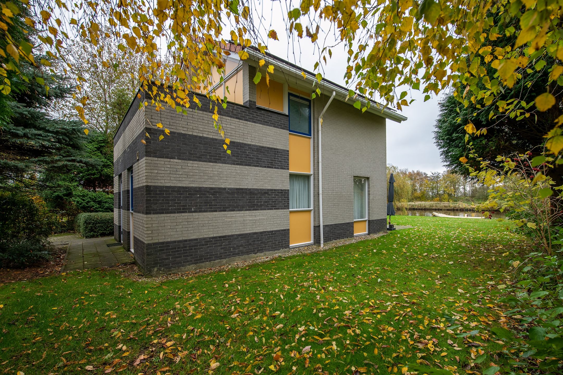 Foto 9 van Roegeweg 1-24