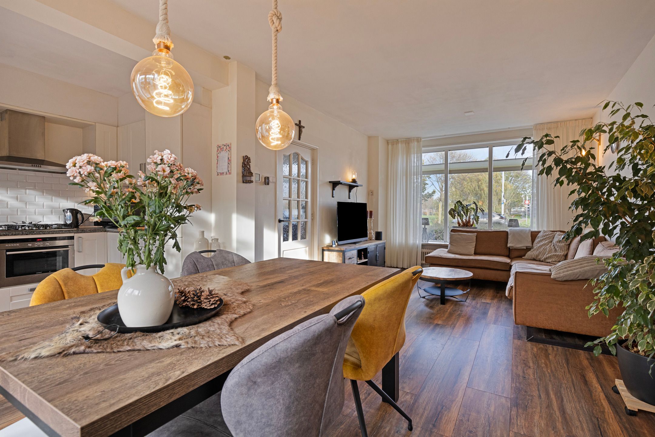 Foto 9 van Laan der Nederlanden 92