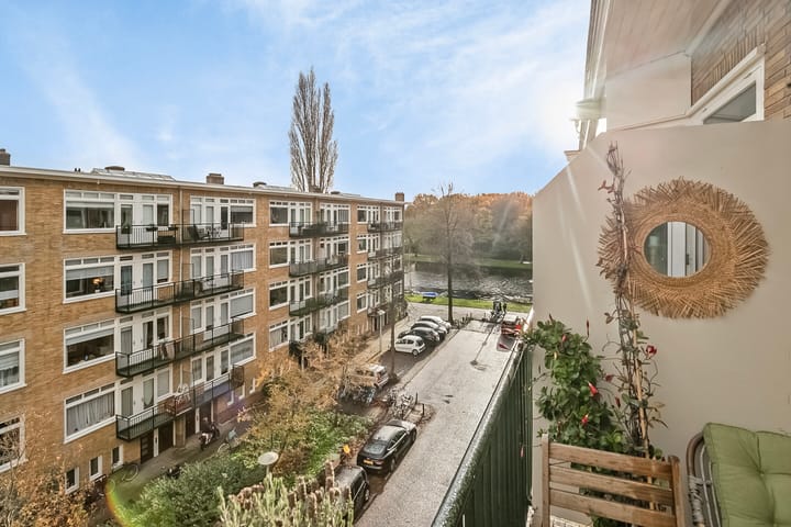 Foto 5 van Esmoreitstraat 15-3