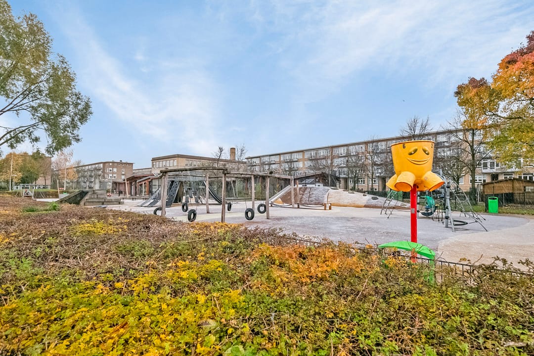 Foto 17 van Esmoreitstraat 15-3