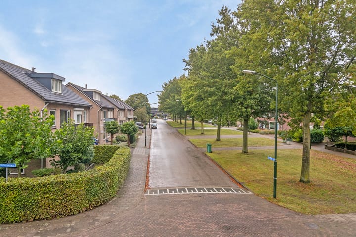 Foto 42 van Willem-Alexanderlaan 31