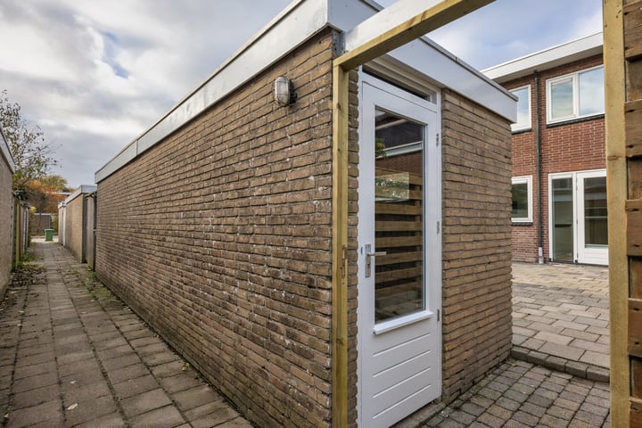 Bekijk foto 34 van Marijkestraat 9