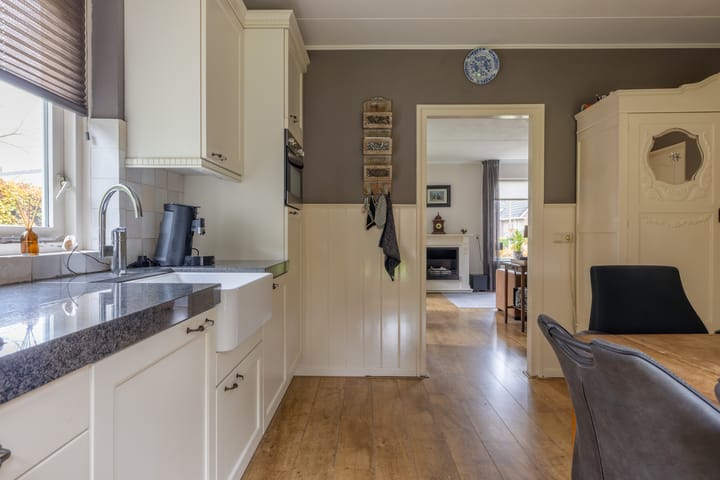 Foto 16 van De Esken 4