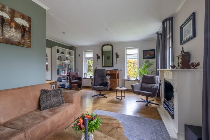 Foto 11 van De Esken 4