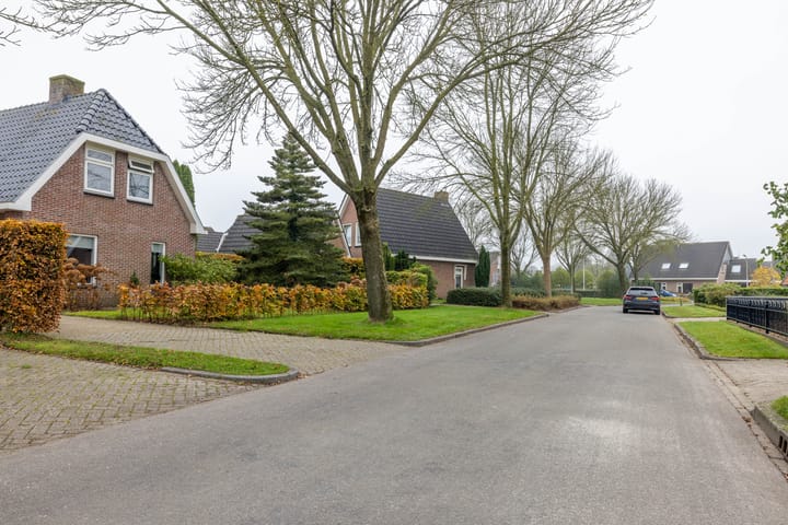 Foto 48 van De Esken 4