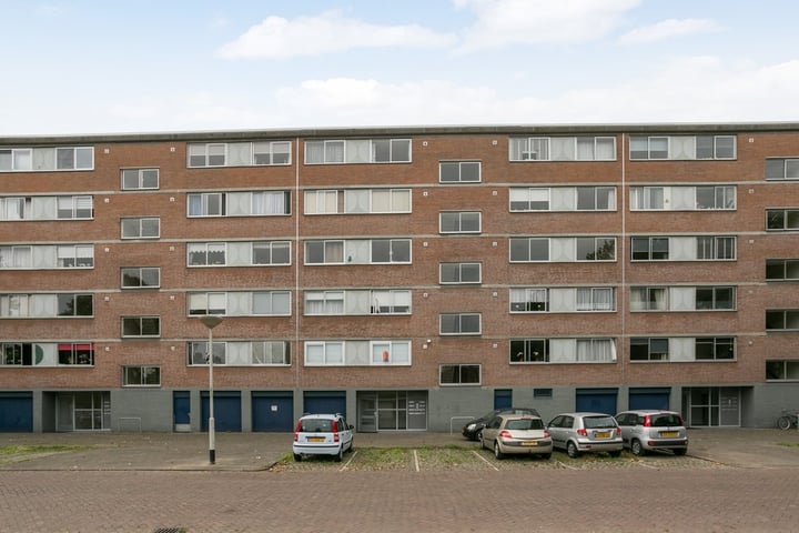 View photo 3 of Doorwerthstraat