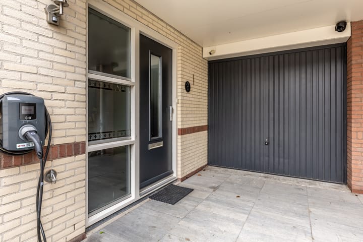 Photo 9 of Kleine Vos 29