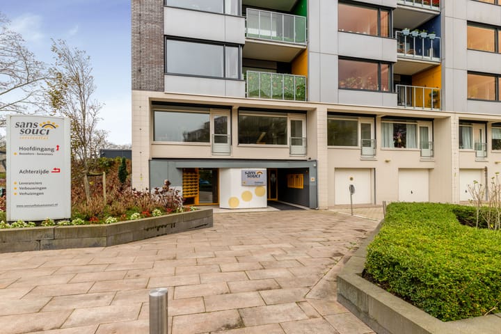 Photo 29 of Sans Souci 40