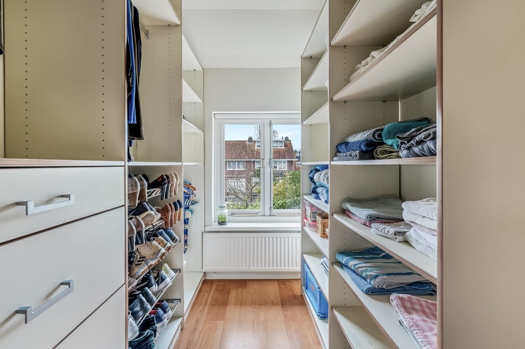 Photo 13 of De Surmontstraat 15