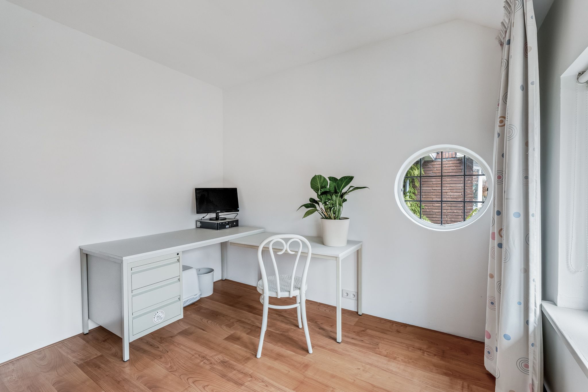 Photo 15 of De Surmontstraat 15