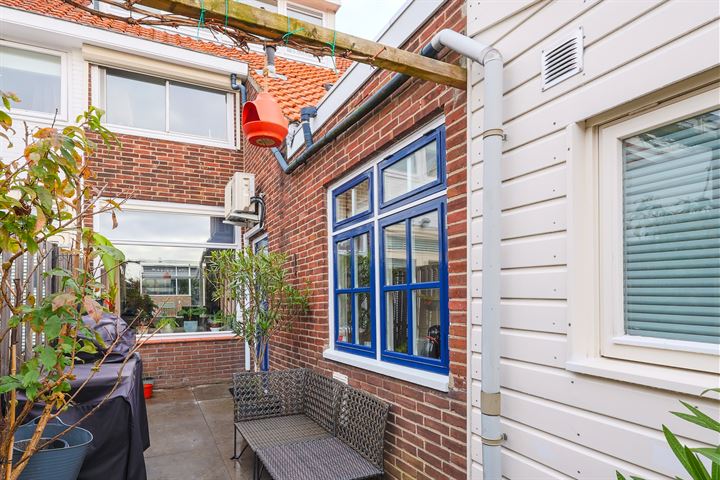 Bekijk foto 37 van Dwarsstraat 8