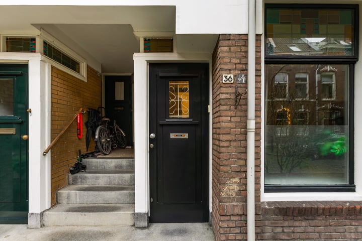 Bekijk foto 7 van Koninginnestraat 36