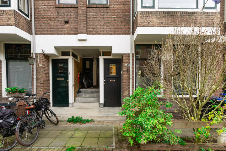 Bekijk foto 13 van Koninginnestraat 36