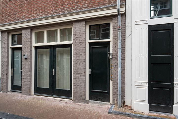 Bekijk foto 8 van Bloemstraat 162-3