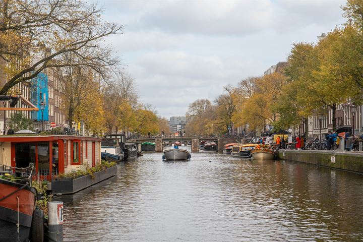 Bekijk foto 54 van Bloemstraat 162-3