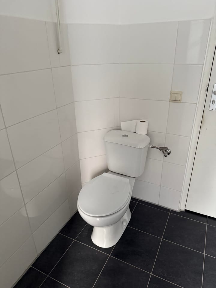 Foto 10 van Meester Arendstraat 1-B