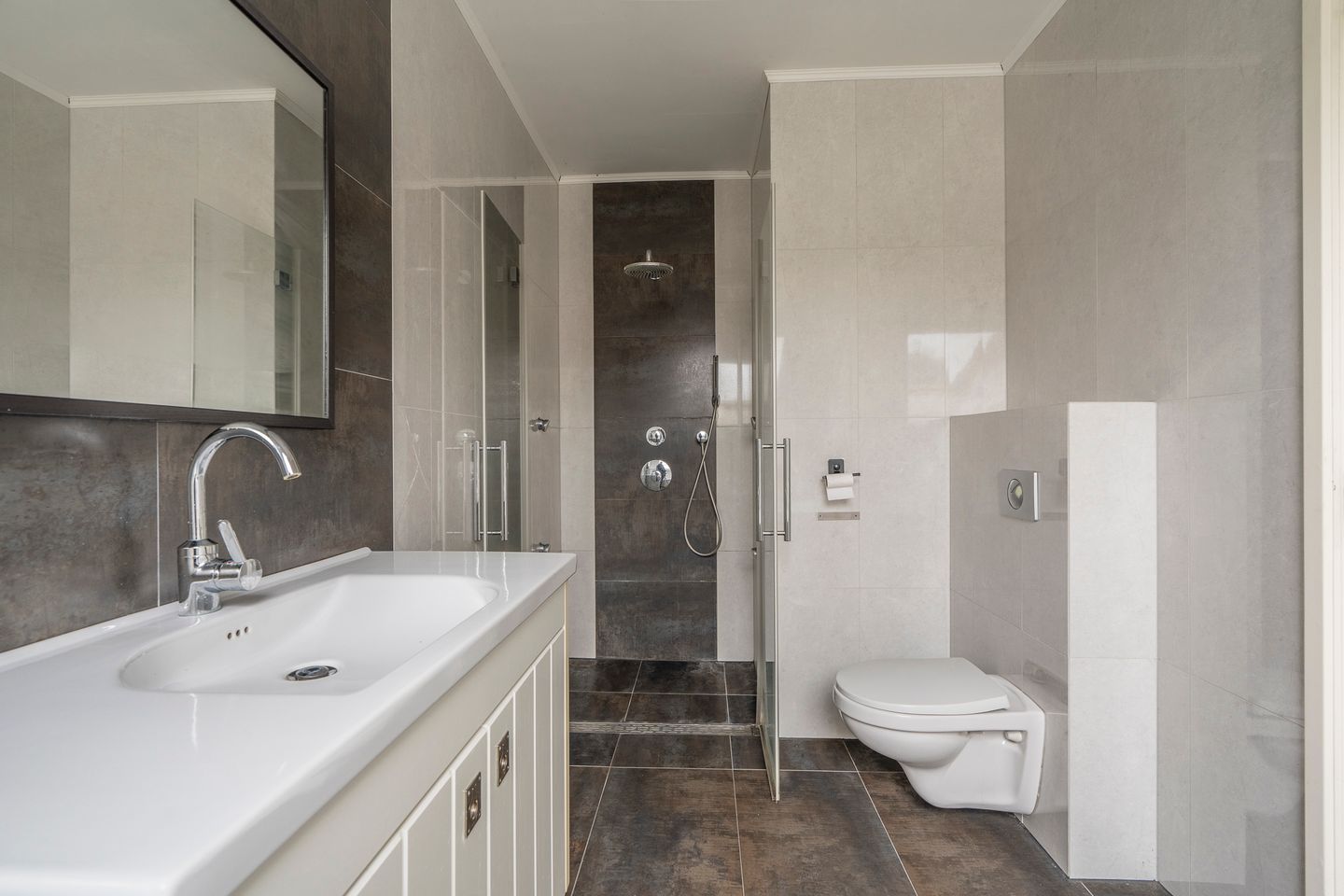 Foto 5 van Hoofdweg 240