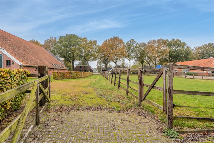 Bekijk foto 16 van Hoofdweg 240