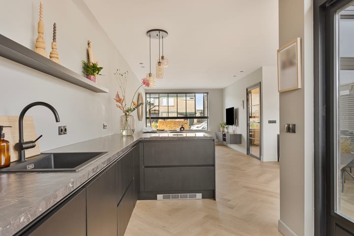 Foto 12 van Una-Corda 8