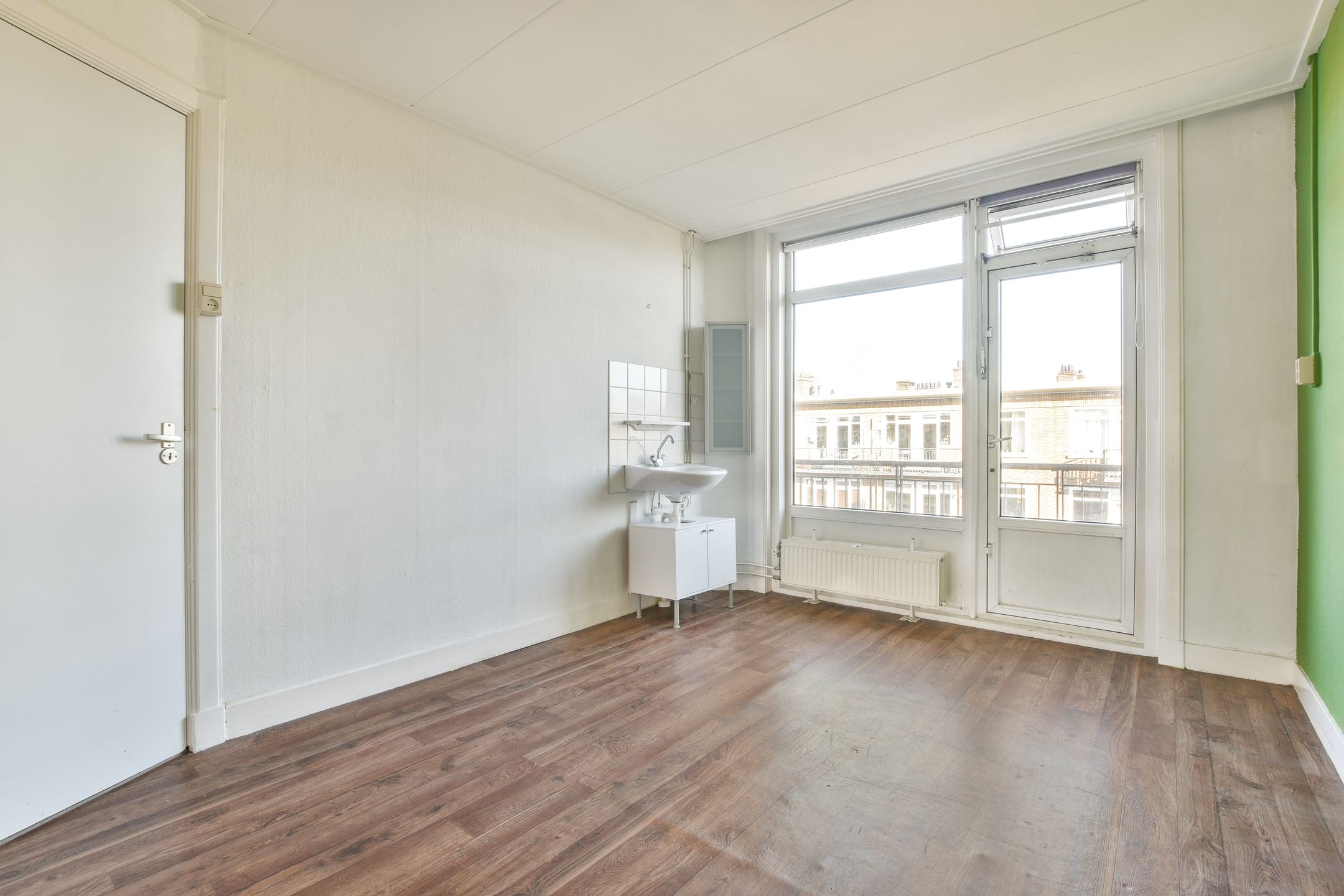 Photo 12 of Esmoreitstraat 14-3