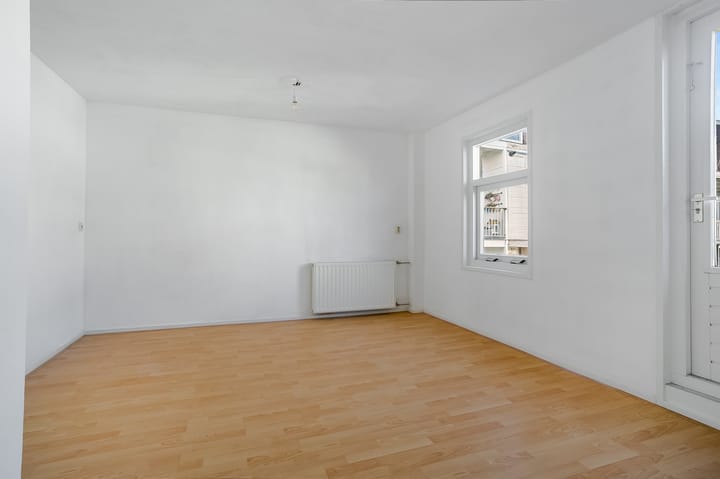 Foto 8 van Van Ostadestraat 311-3