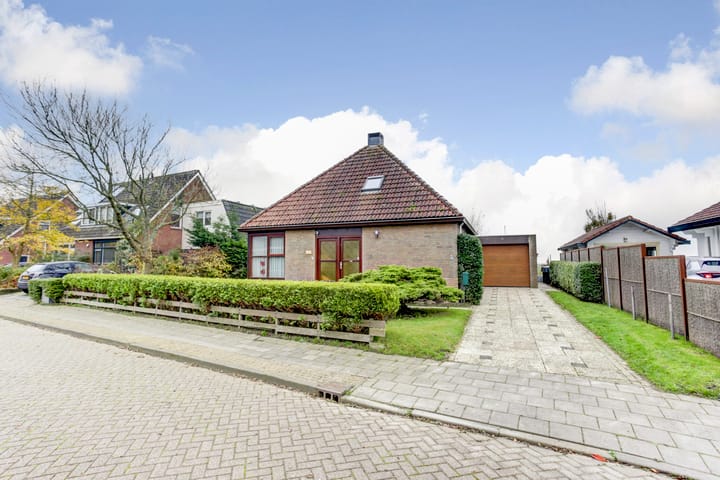 Foto 3 van Joop Schweitzerstrjitte 15