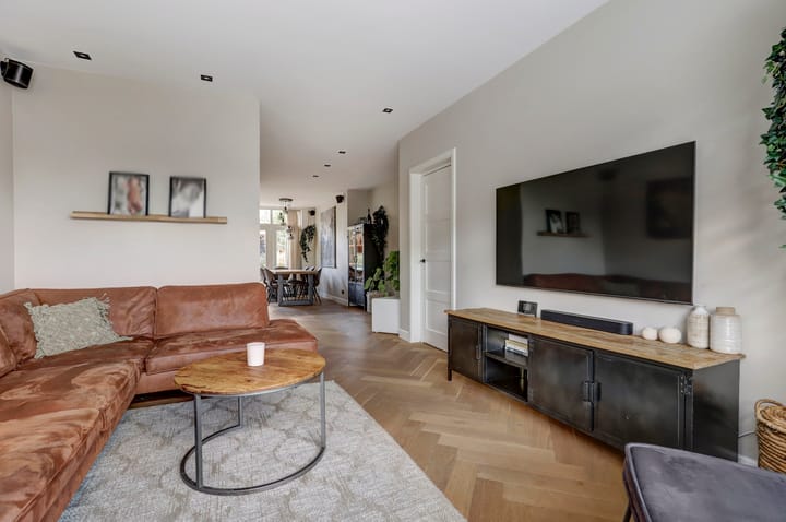 Photo 4 of Frank van Borselenlaan 9