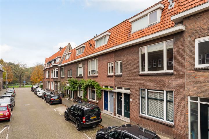 View photo 1 of Koraalstraat 14-B