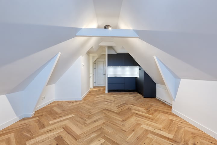 Witte de Withstraat 12-B