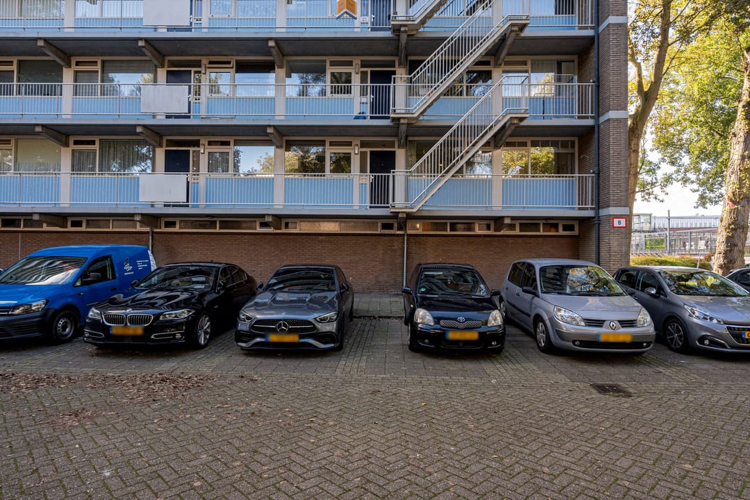 Photo 7 of Nieuwe Damlaan 399