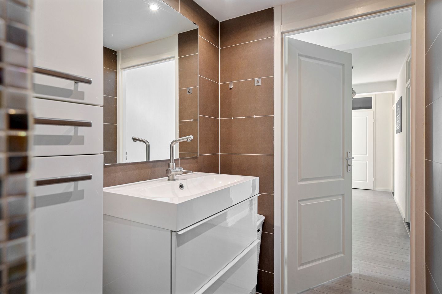 Photo 35 of Nieuwe Damlaan 399