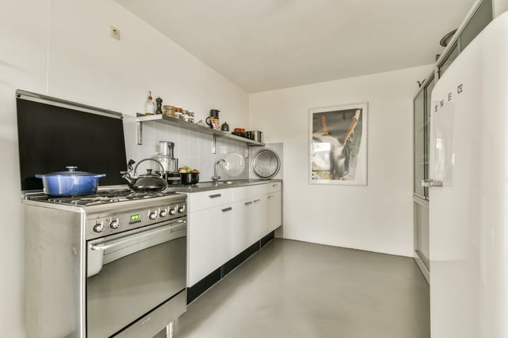 Foto 10 van Haarlemmerweg 245-D