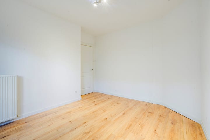 Foto 23 van Joris van der Haagenstraat 74