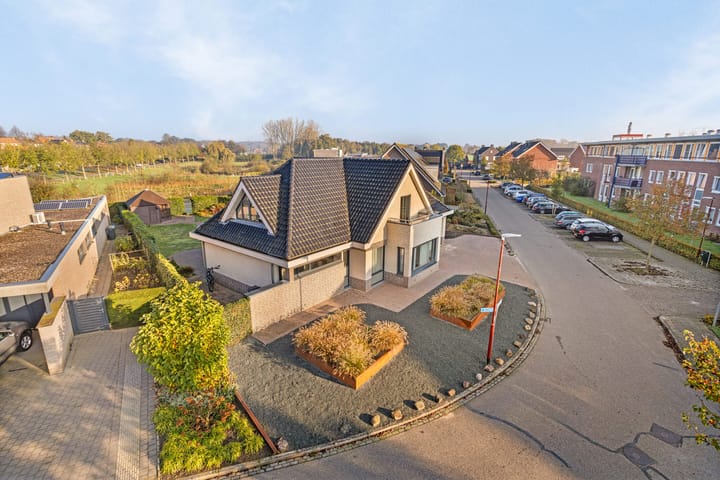 Foto 10 van De Lingst 86