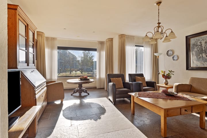 Foto 15 van De Lingst 86