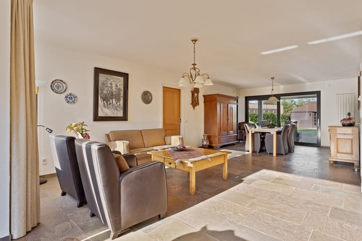 Foto 16 van De Lingst 86