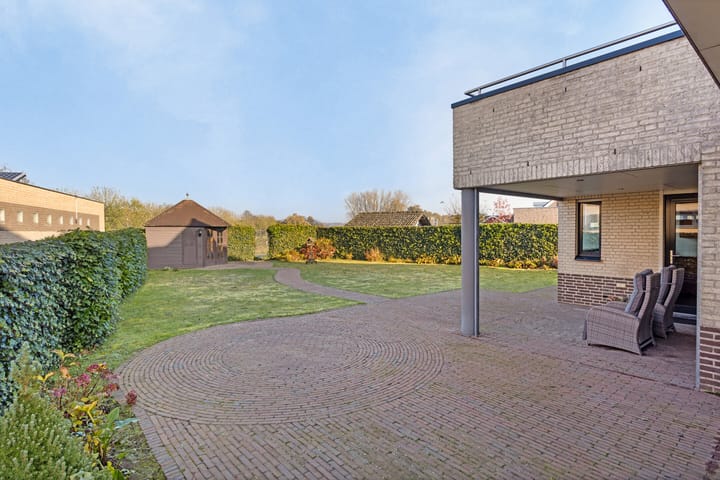 Foto 48 van De Lingst 86