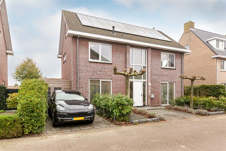 Bekijk foto 1 van Ernest Shackletonstraat 14