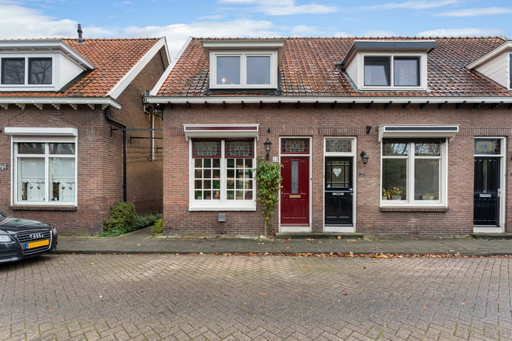 Bekijk foto 1 van Hoogtstraat 22