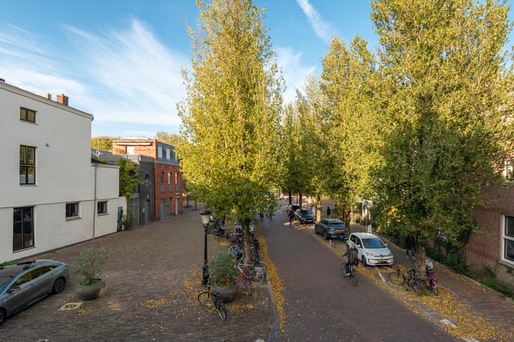 Foto 25 van Predikherenkerkhof 24